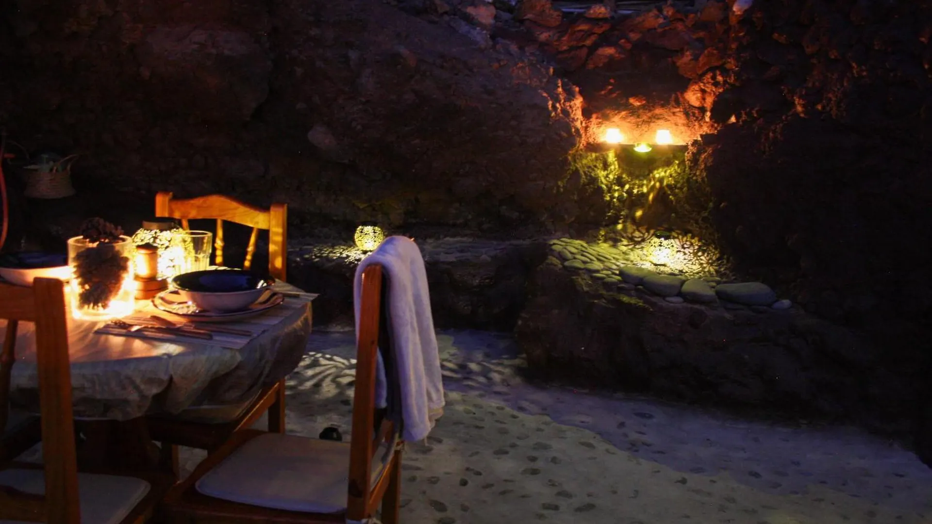 Cueva Relajante Con Playa Solitaria Guimar 0*,